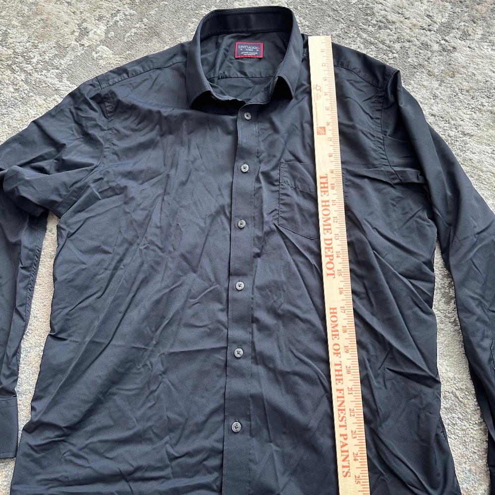 Untuckit performance men's shirt Large